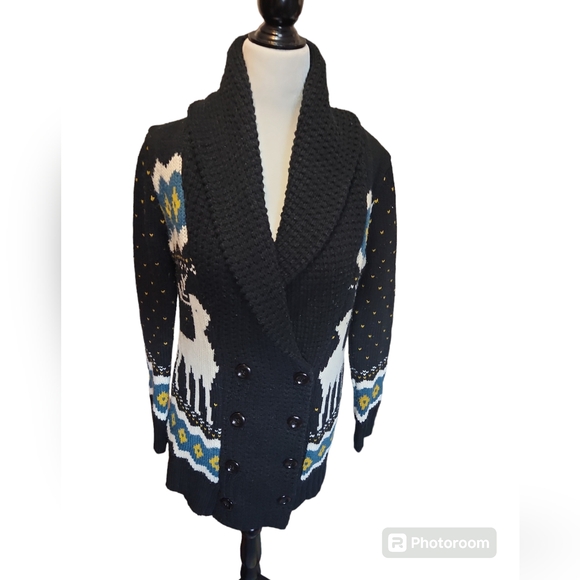 FOREVER 21 Holiday Sweater - Picture 2 of 10